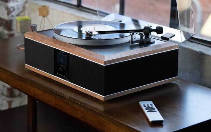 Andover Audio Wants You to Stop Wiring Components Together